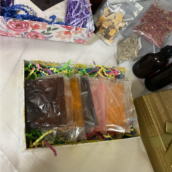 NWT Hotouch Lace Patchwork Floral Pattern Overlay Top V-neck Loose Short Sleeves - Picture 15 of 16